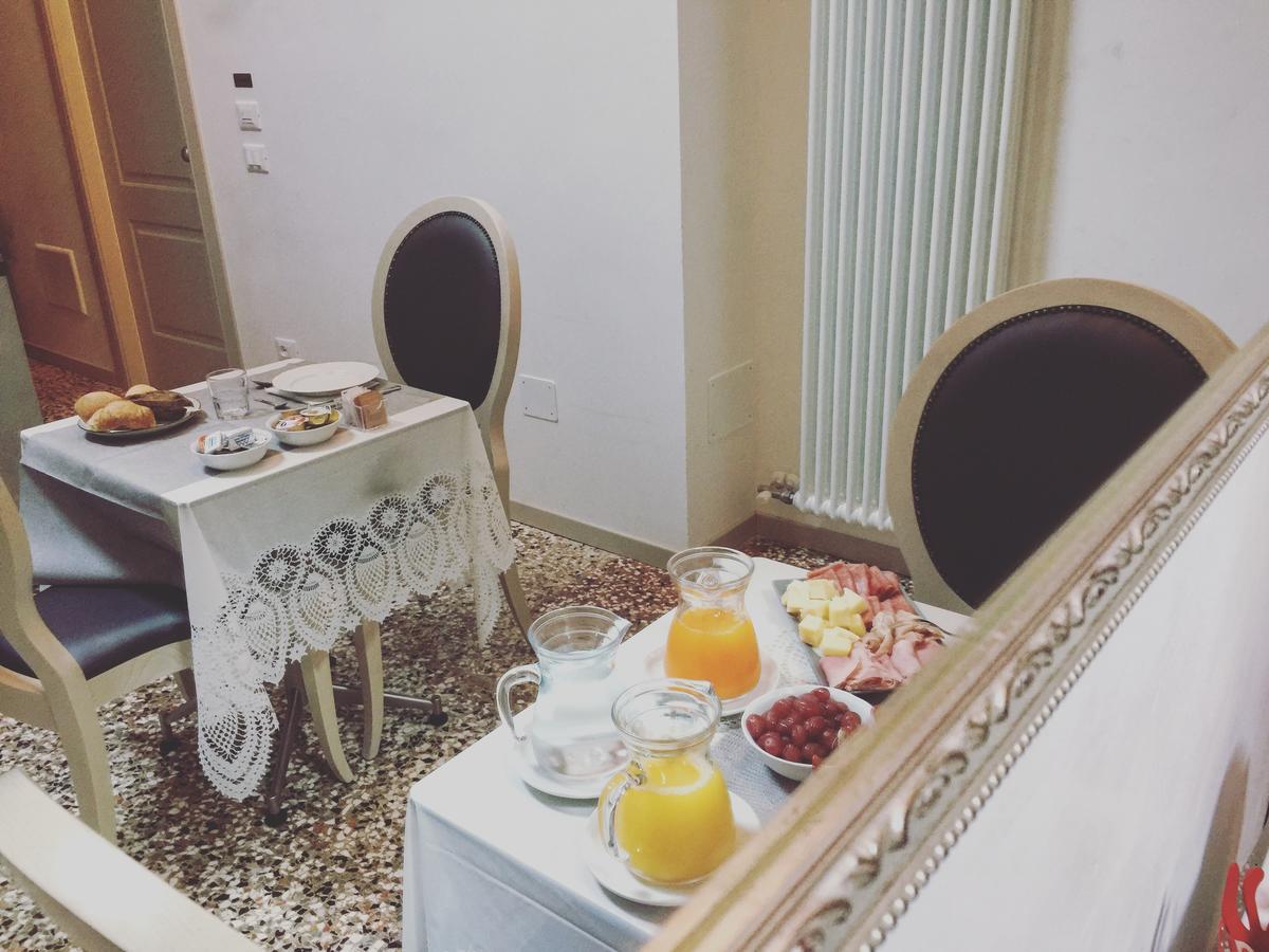 B&B Al Pozzo di Luce Venezia Esterno foto